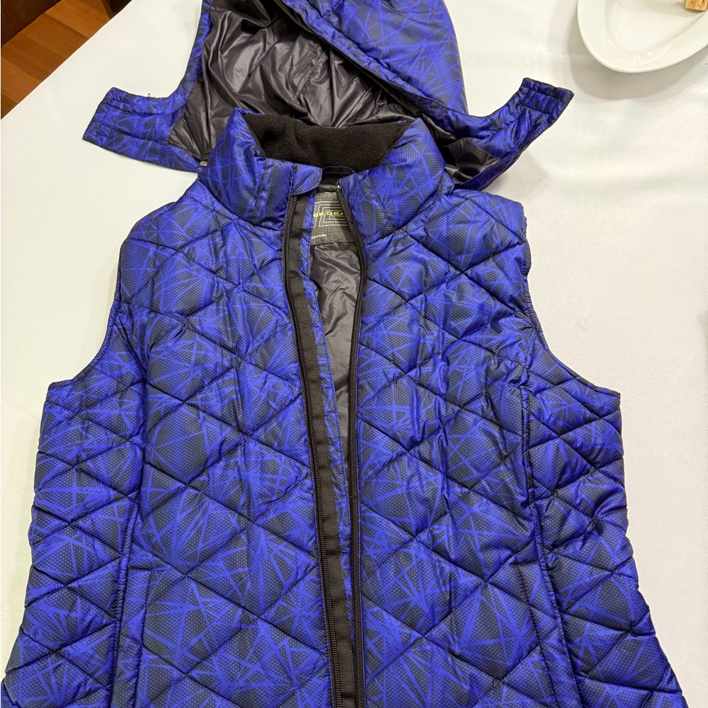 Tek Gear Hooded Vest
